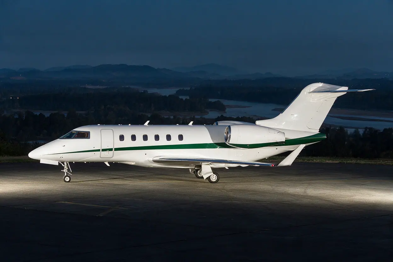 Super-midsize jet on the ramp